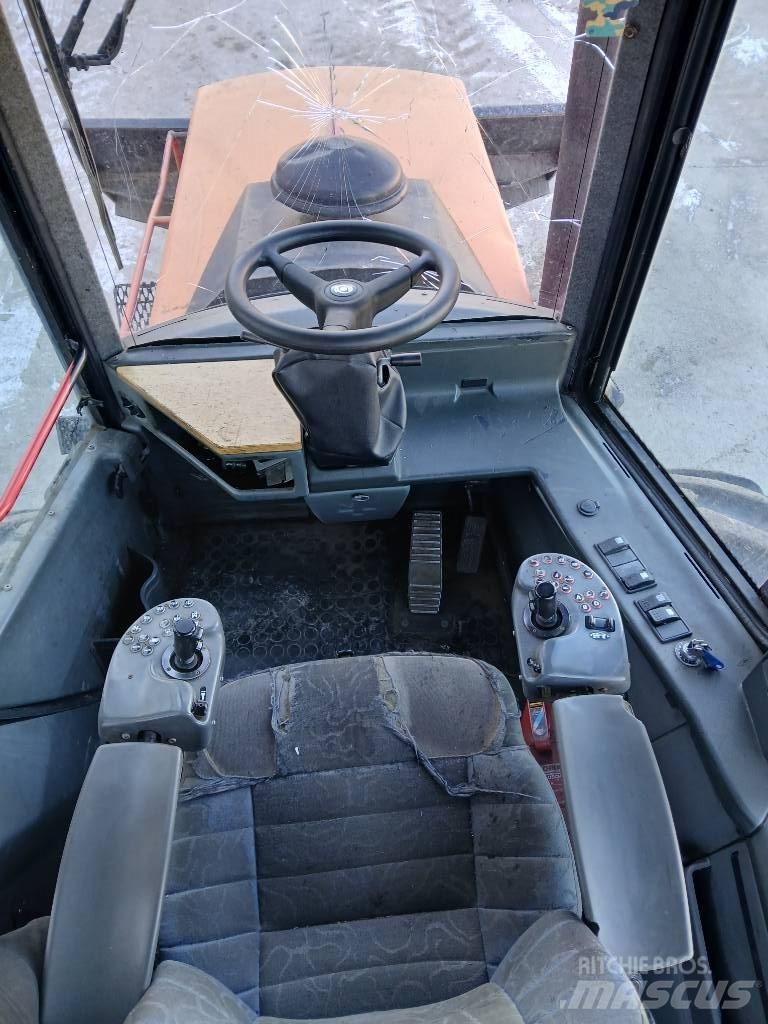 Komatsu 840.3 Udkørselsmaskiner