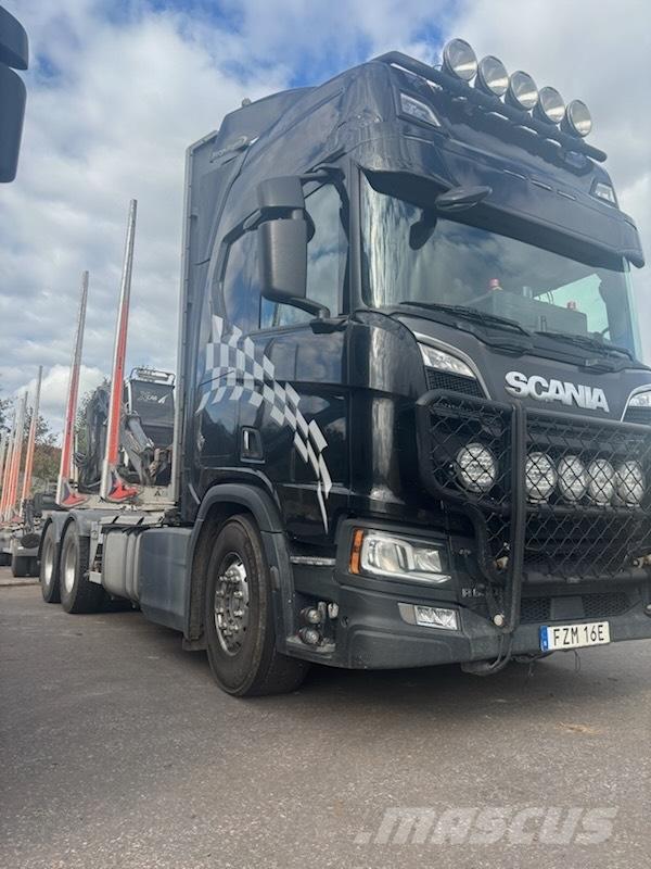 Scania R650B6X4NB Tømmertransport