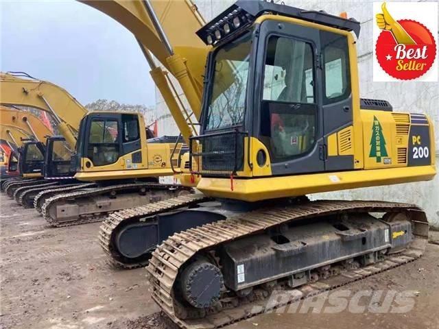 Komatsu PC 200 Gravemaskiner på larvebånd