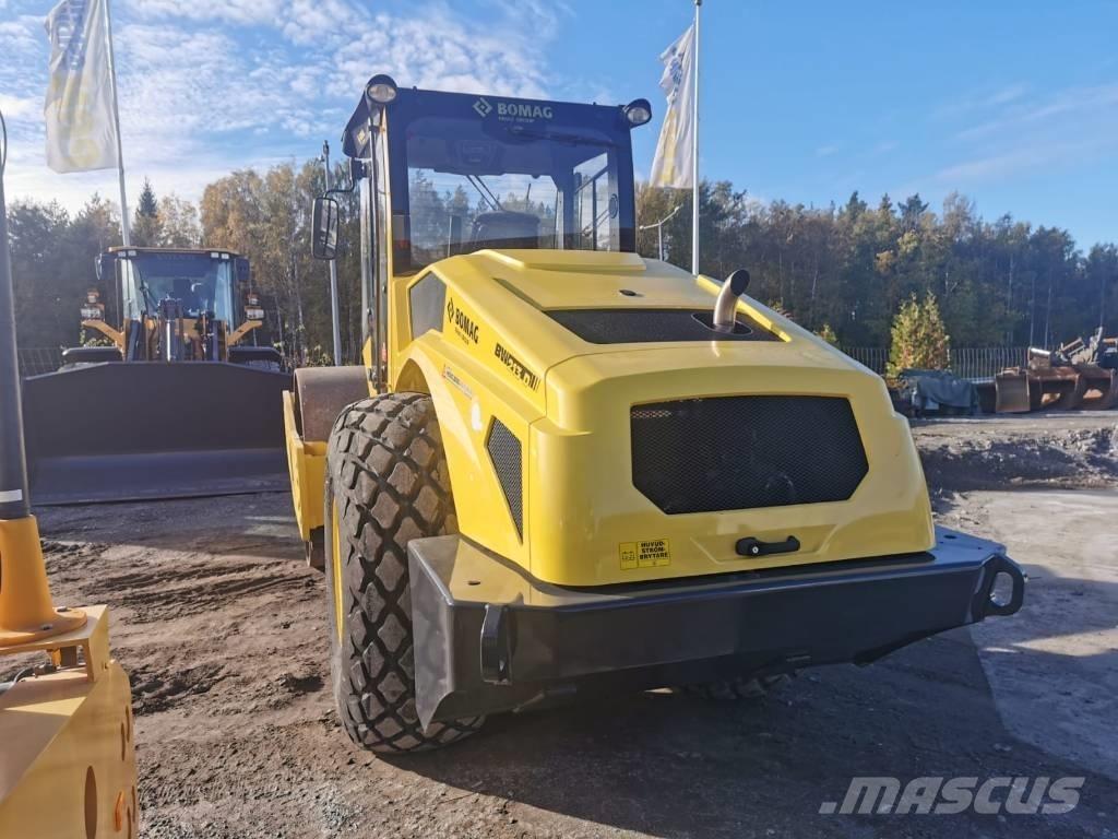 Bomag BW213D-5 Enkelt tromle