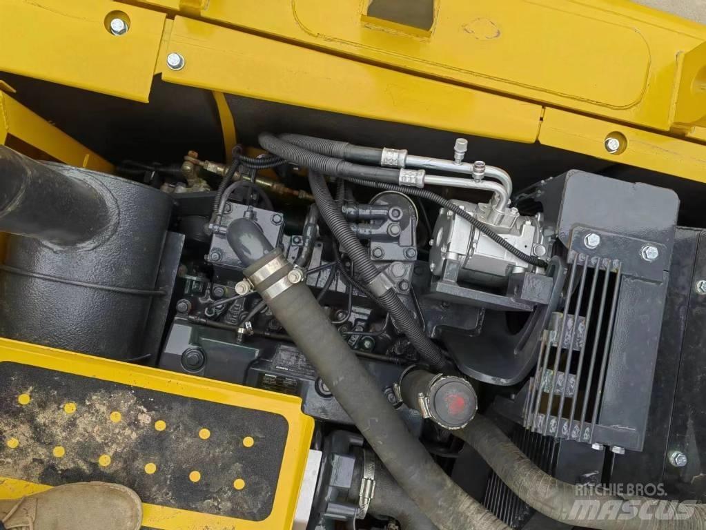 Komatsu PC 130-7K Midi-gravemaskiner 7t - 12t