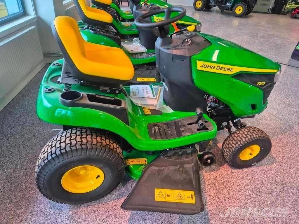 John Deere 107 R Traktorklippere