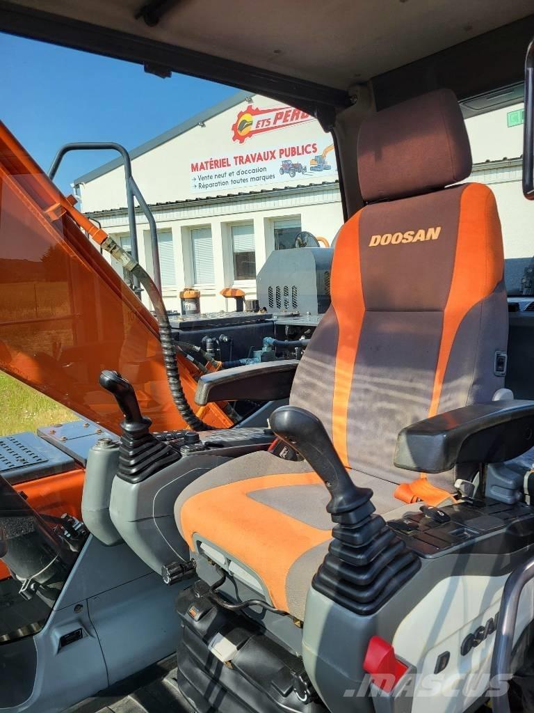 Doosan DX 140 LC-5 Gravemaskiner på larvebånd