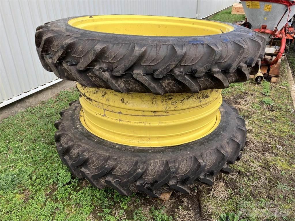 Taurus 270/95R44 Hjul, Dæk og Fælge