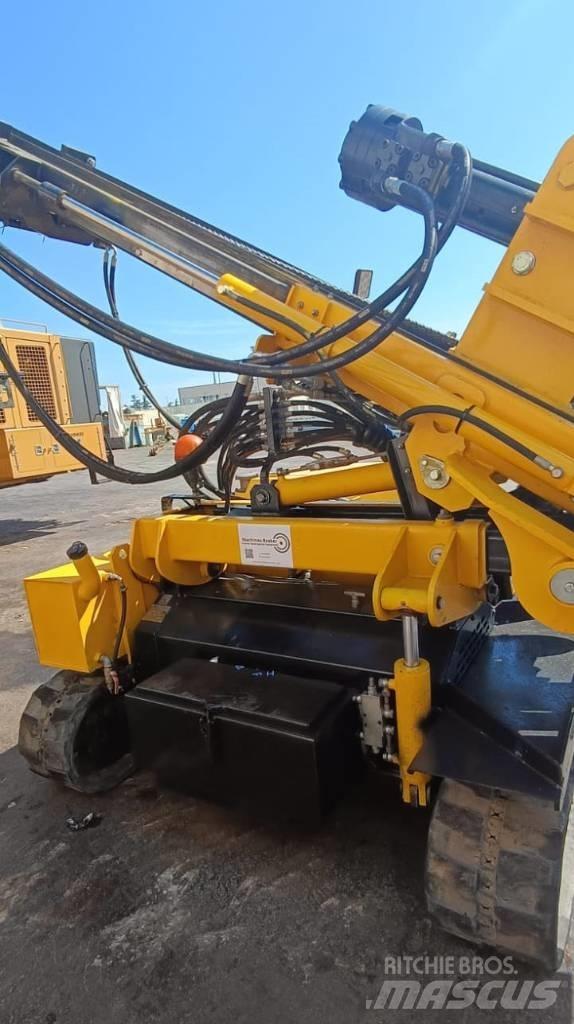  MGI Tonker 830 Hydrauliske vibratorer