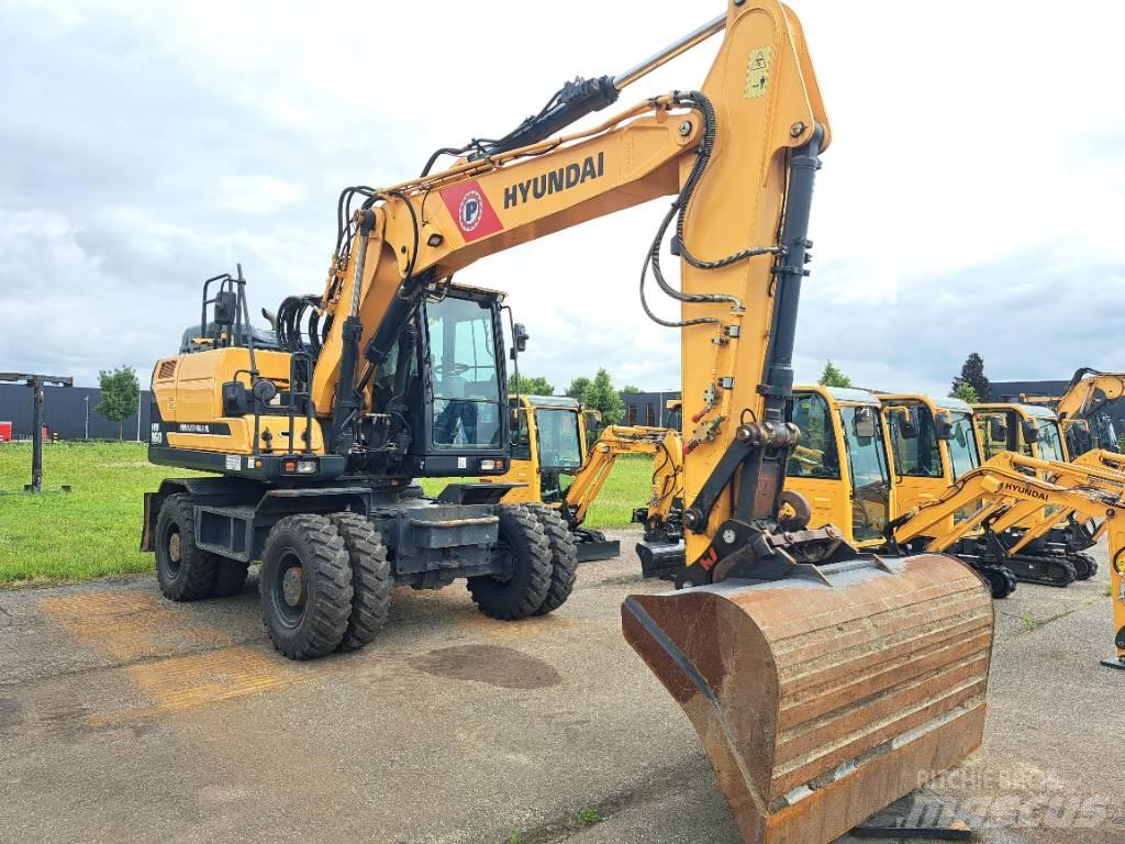 Hyundai HW160 Gravemaskiner på hjul