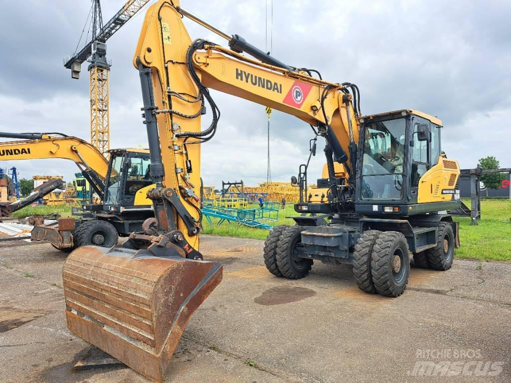 Hyundai HW160 Gravemaskiner på hjul
