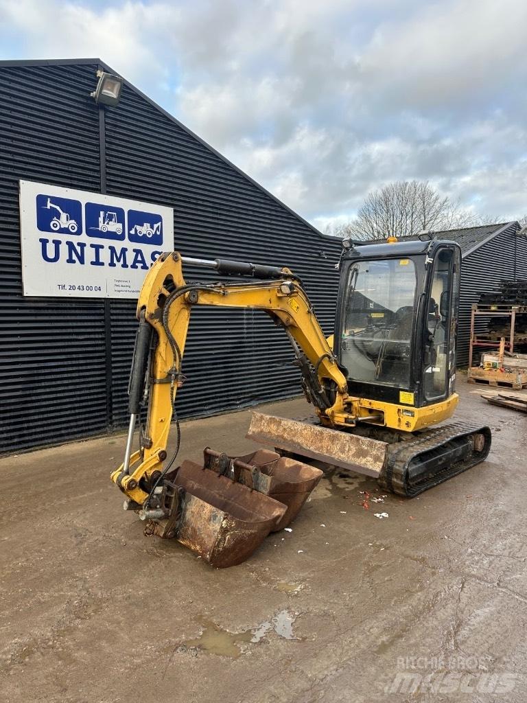 CAT 302.7DCR Minigravemaskiner