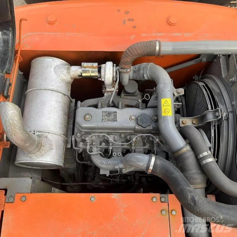 Hitachi ZX 160 Gravemaskiner på larvebånd