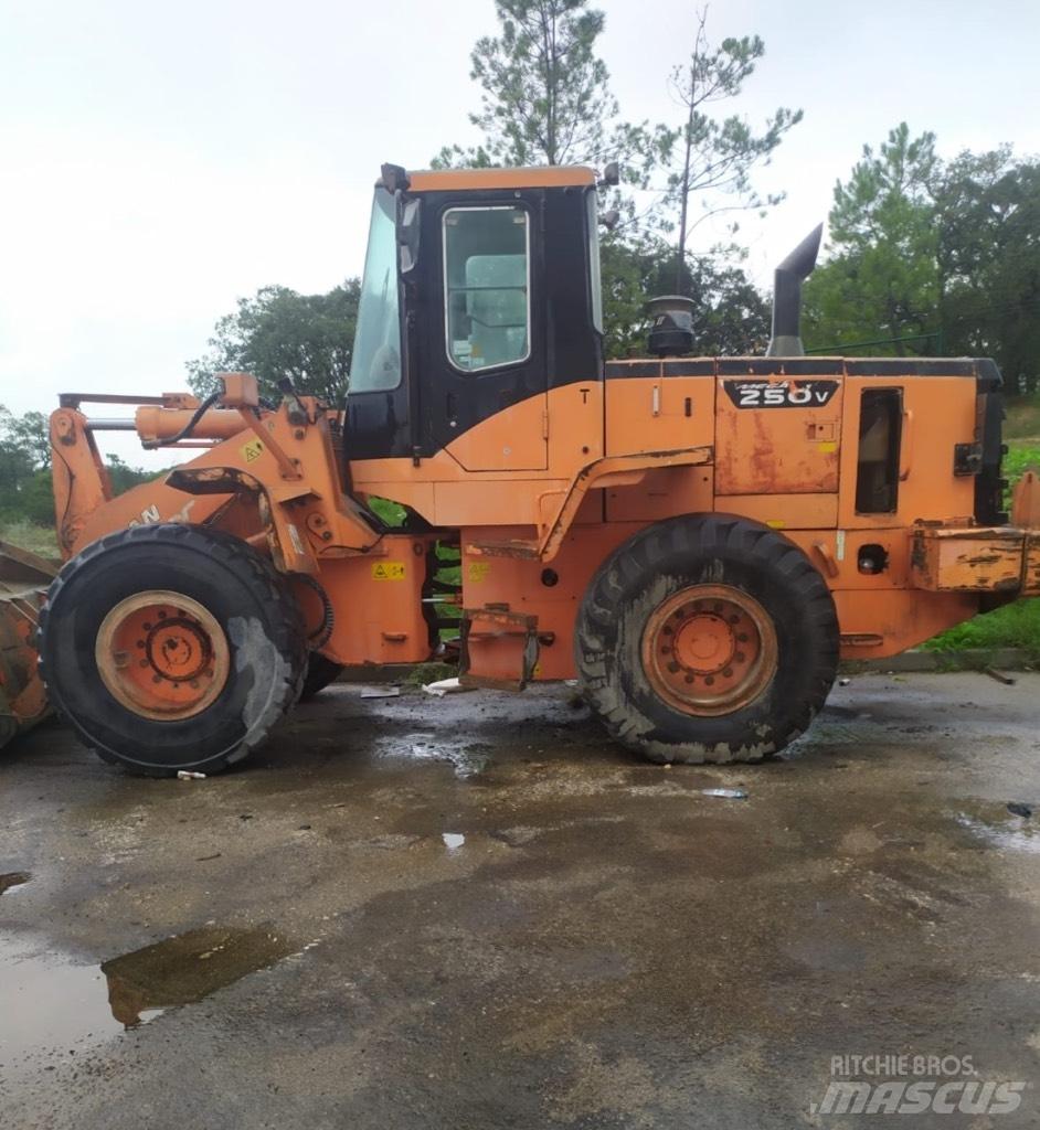 Doosan Mega 250 Læssemaskiner på hjul