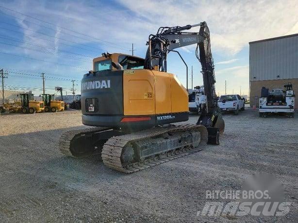Hyundai HX130 Gravemaskiner på larvebånd