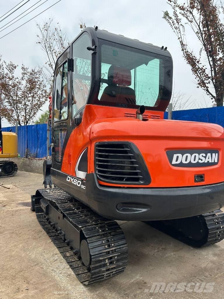 Doosan DX 60 Minigravemaskiner