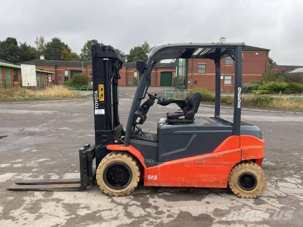 Toyota 8 FBMT 45 El gaffeltrucks