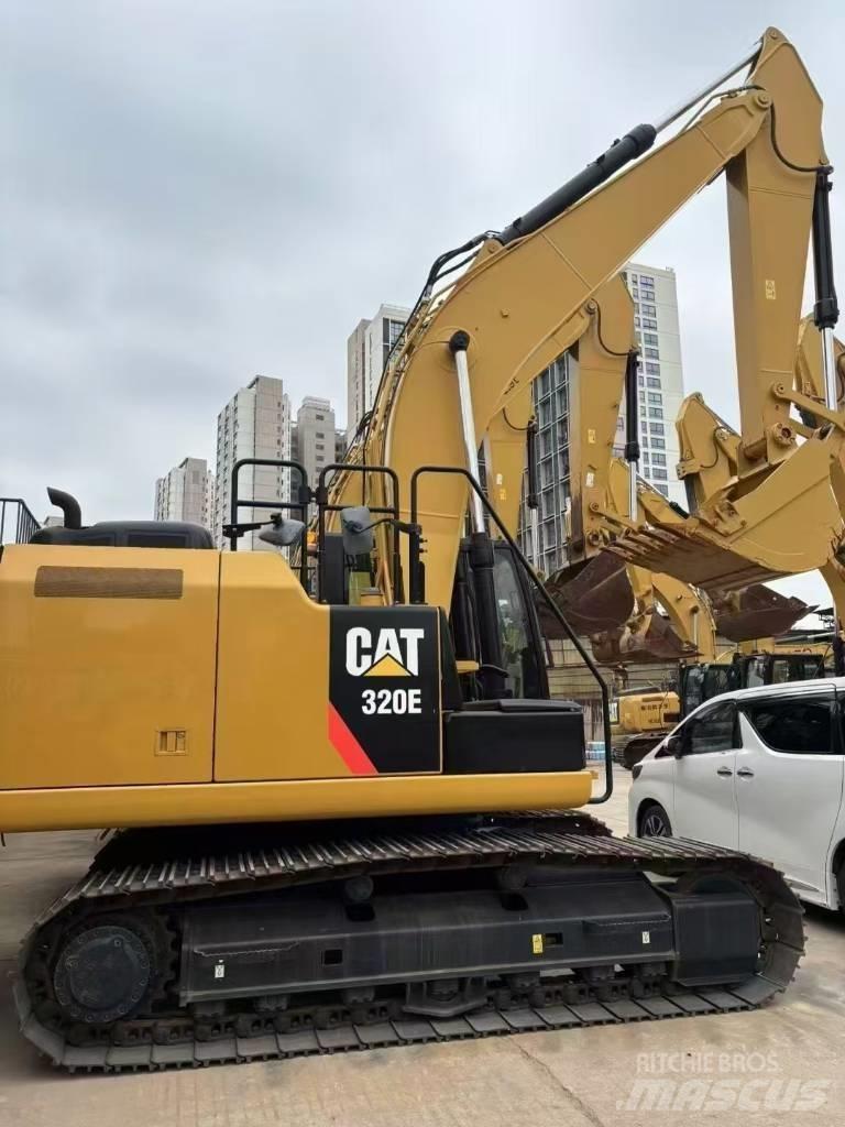 CAT 320 E Gravemaskiner på larvebånd