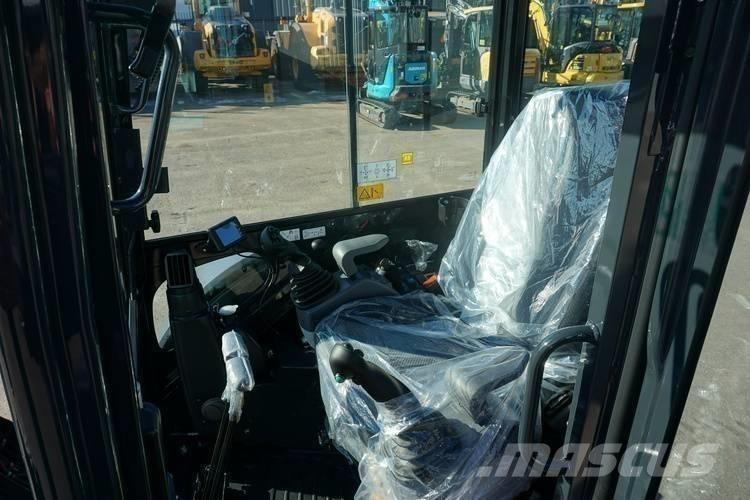 Airman AX 26 U-7 Minigravemaskiner