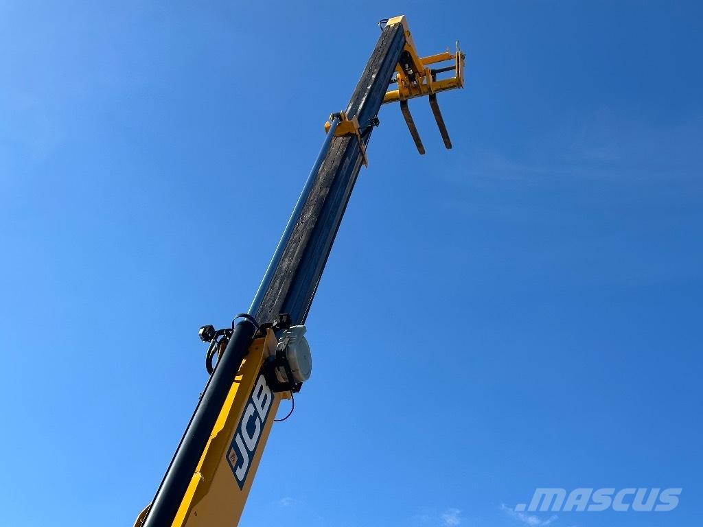 JCB 540-140 Teleskoplæssere
