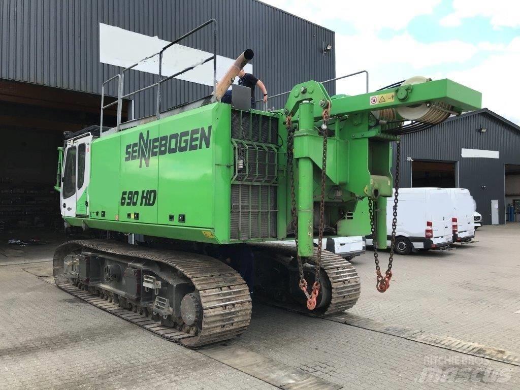 Sennebogen 690 Kraner på larvebånd