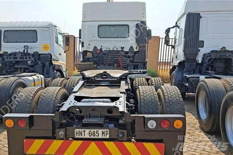 Hino 700 Andre lastbiler