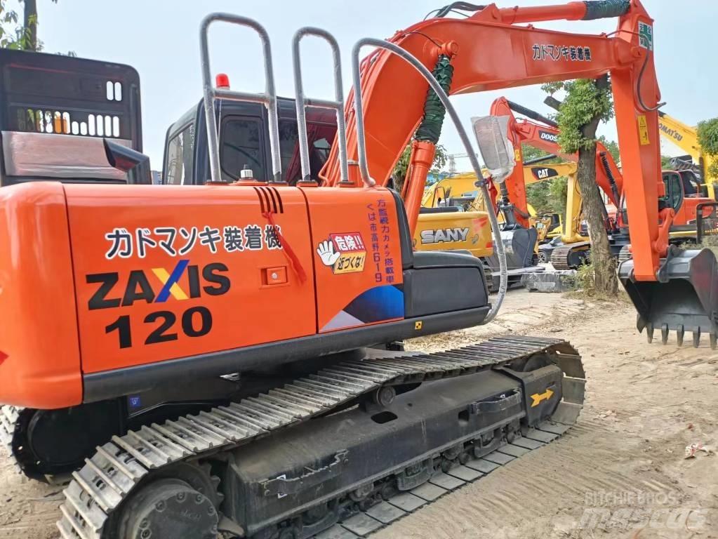 Hitachi ZX120-6 Gravemaskiner på larvebånd