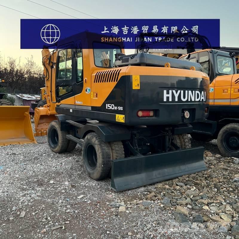 Hyundai R 150 W Gravemaskiner på hjul