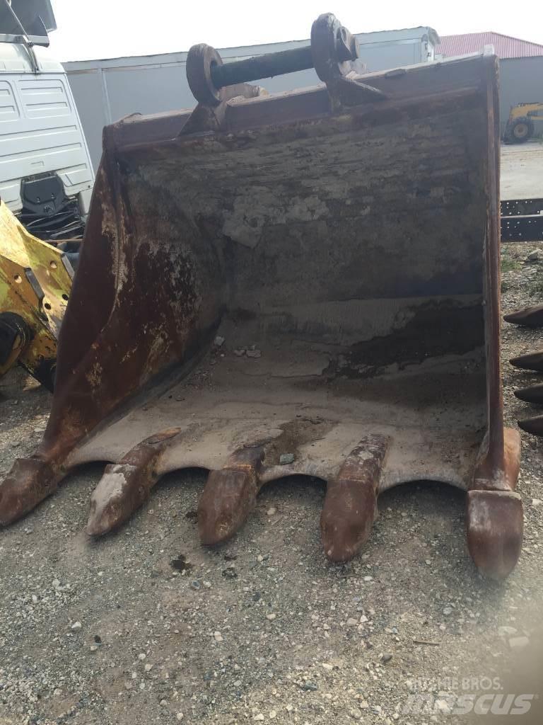 CAT 385C Gravemaskiner på larvebånd