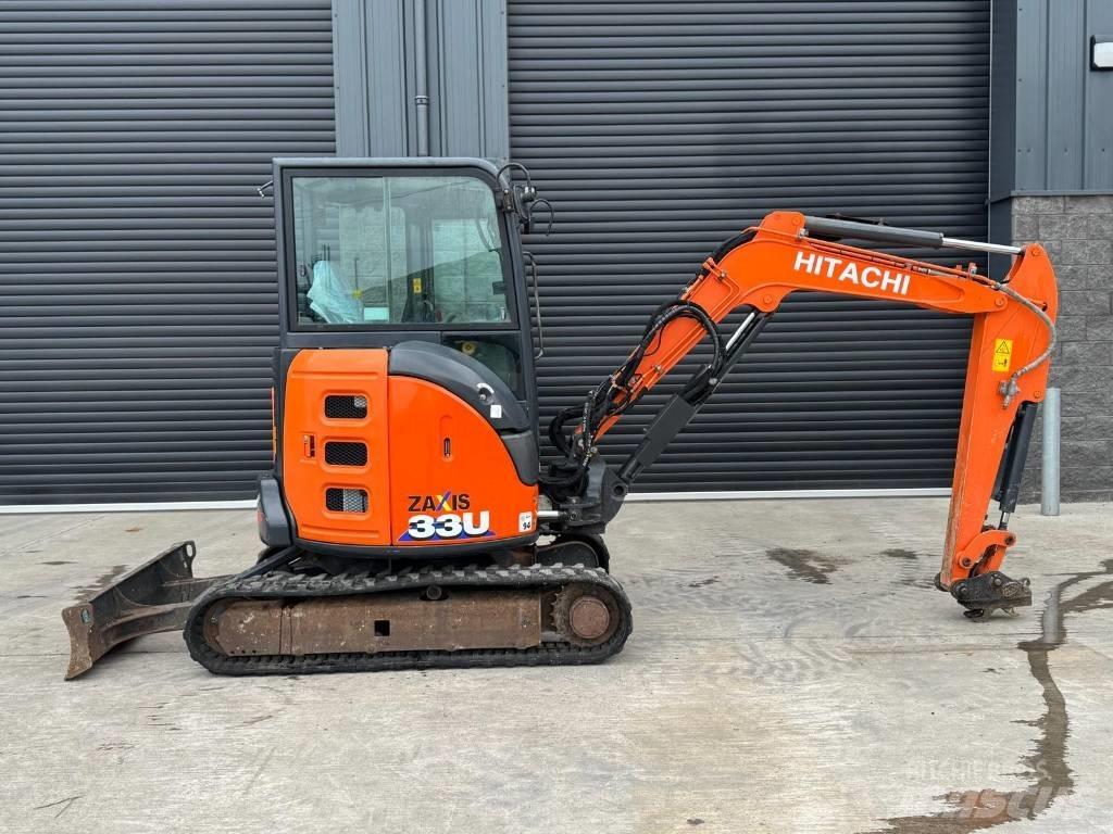 Hitachi ZX 33 U-5 A Minigravemaskiner