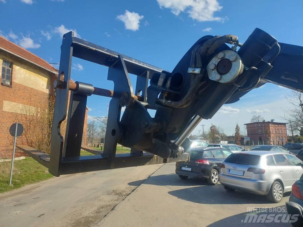 JCB 520-40 Teleskoplæssere