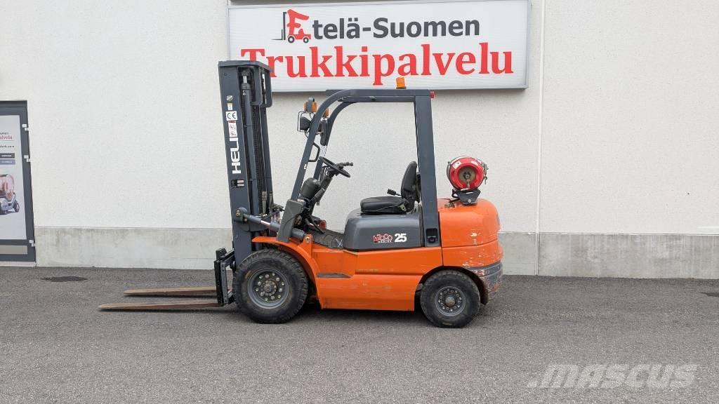 Heli CPYD 25 LPG gaffeltrucks