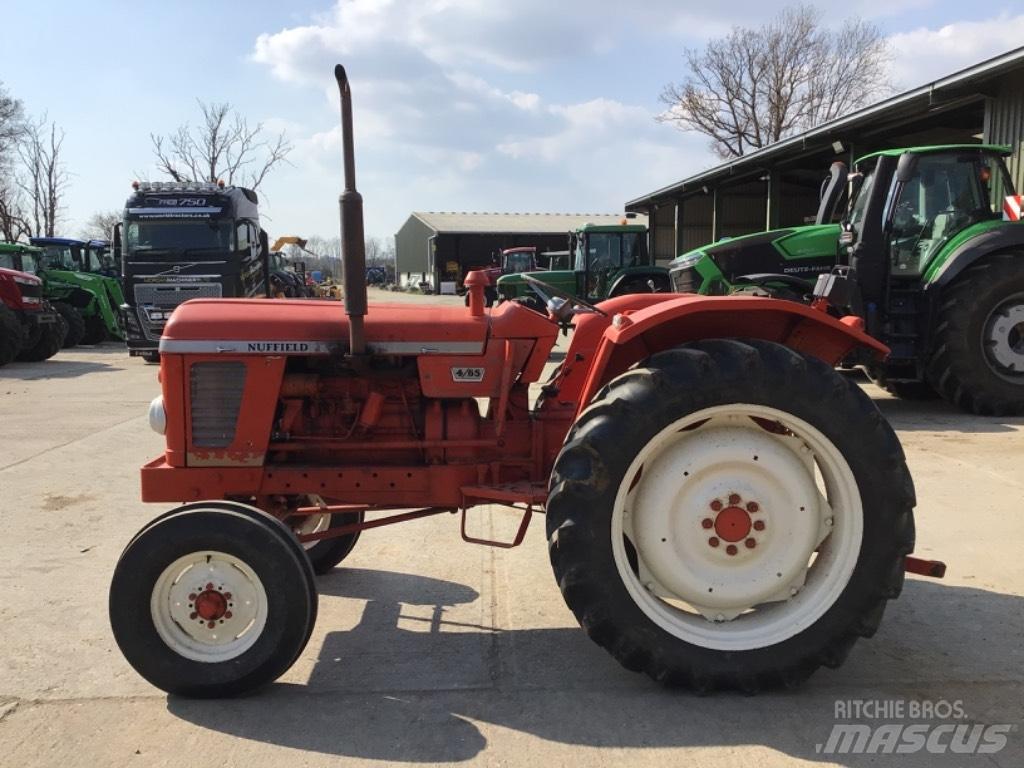 Nuffield 4/65 Traktorer
