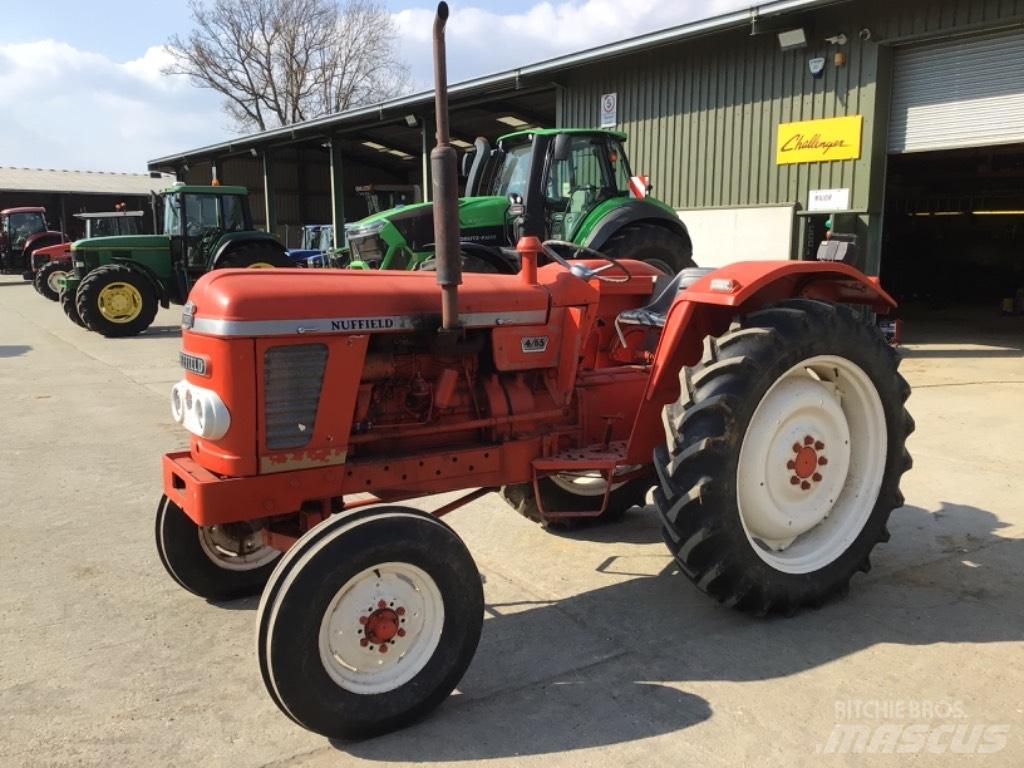 Nuffield 4/65 Traktorer