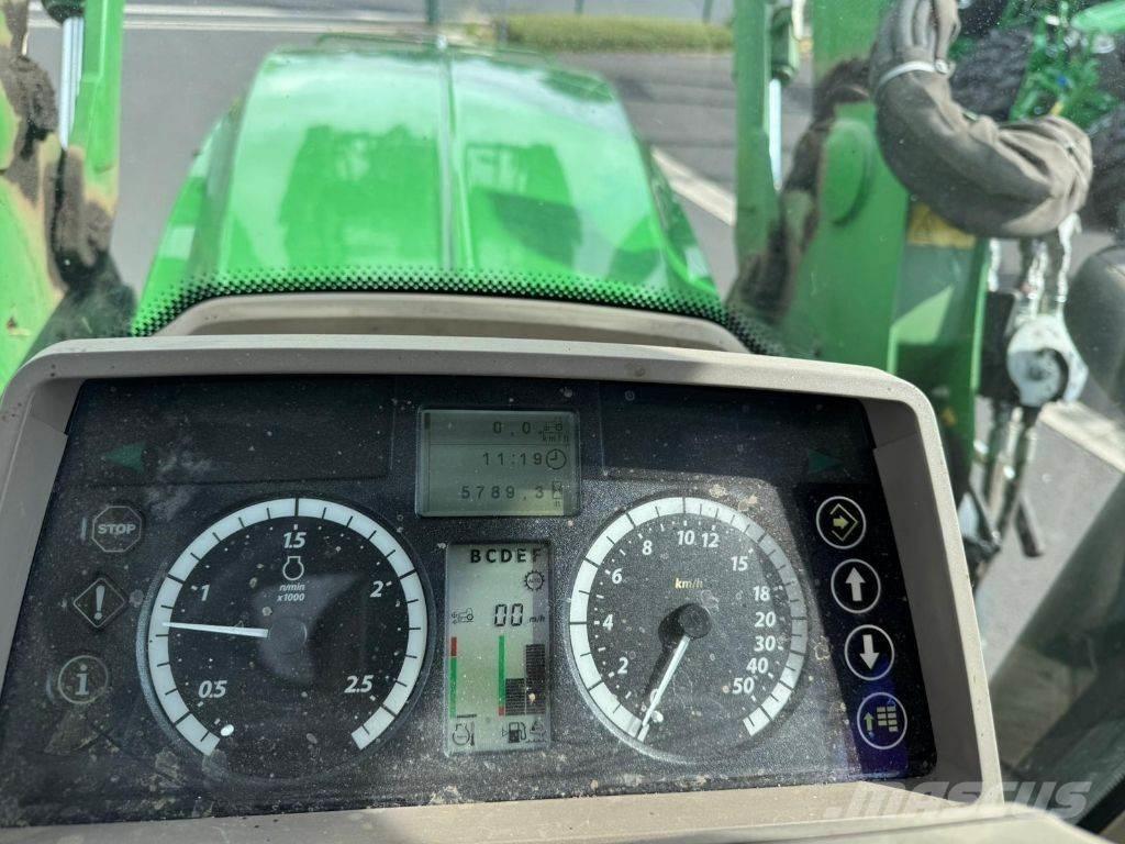 John Deere 6110M Traktorer