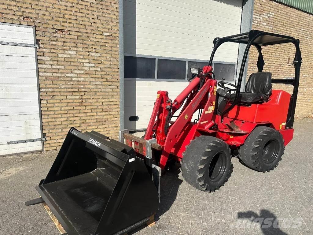 Schäffer 2033 Læssemaskiner på hjul