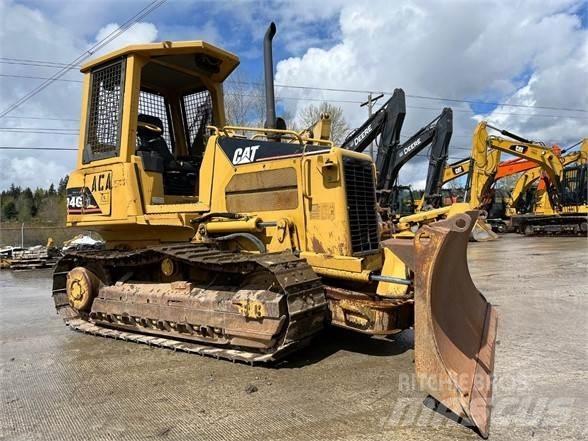 CAT D4G Bulldozer på larvebånd