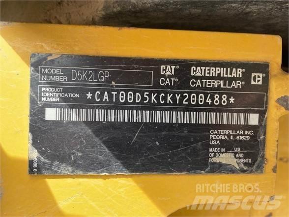 CAT D5K2 LGP Bulldozer på larvebånd