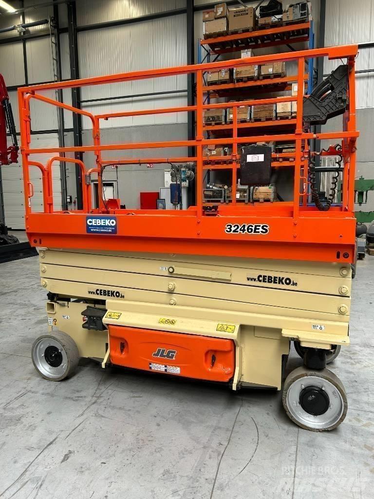 JLG 3246ES Saxlifte