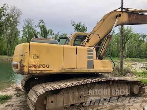 Komatsu PC 200 Gravemaskiner på larvebånd