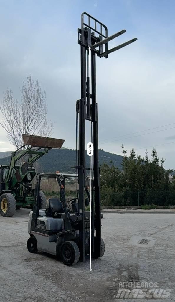Nissan FD01 A 15 Q Diesel gaffeltrucks