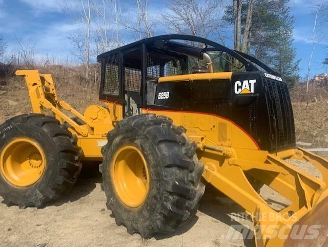 CAT 525B Udslæbningstraktorer