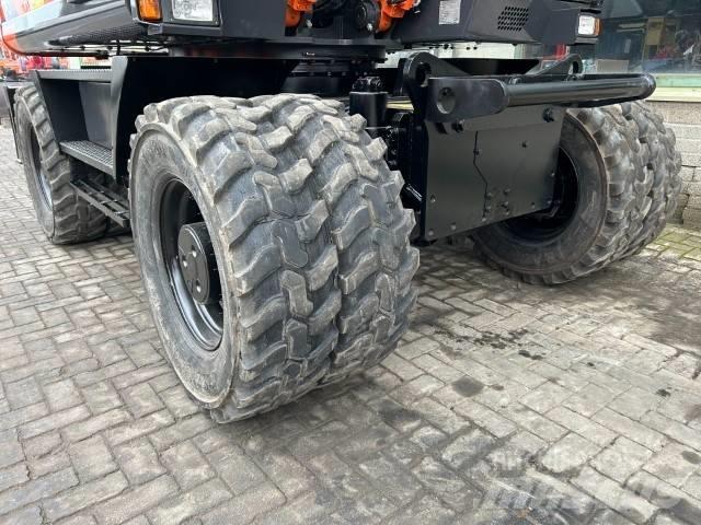 Hitachi ZX 170 W-6 Gravemaskiner på hjul