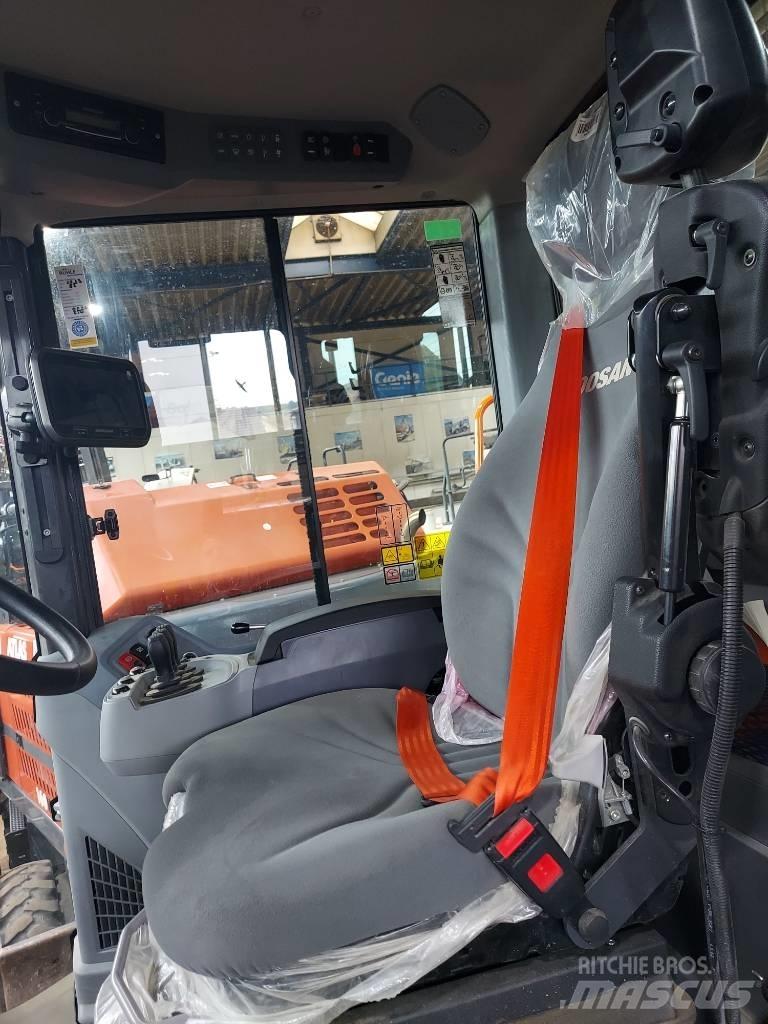Develon DL 320-7 Læssemaskiner på hjul