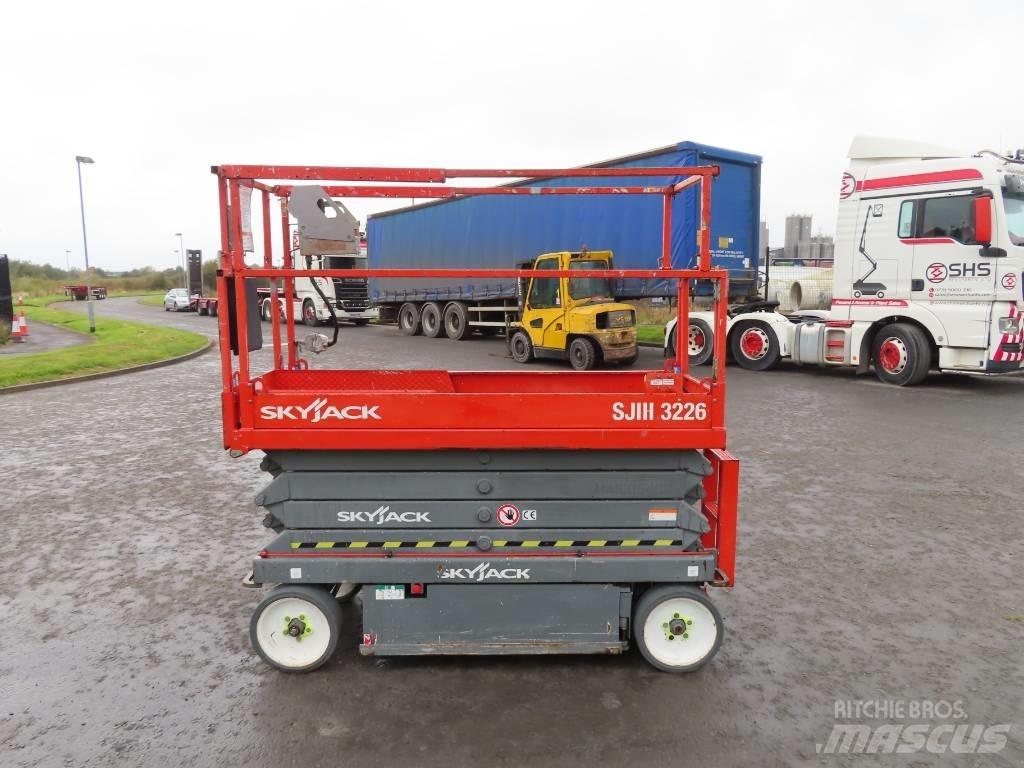 SkyJack SJ III 3226 Saxlifte