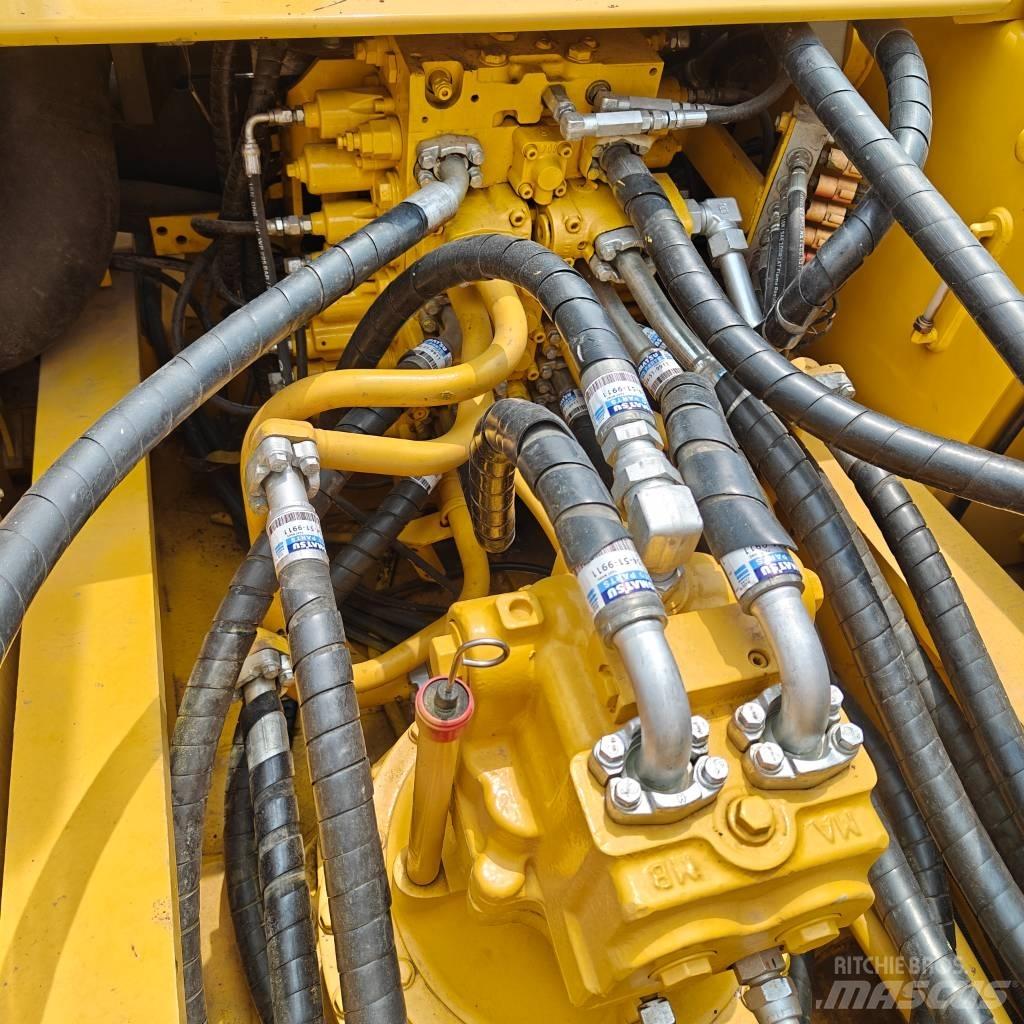 Komatsu 350-7 Gravemaskiner på larvebånd