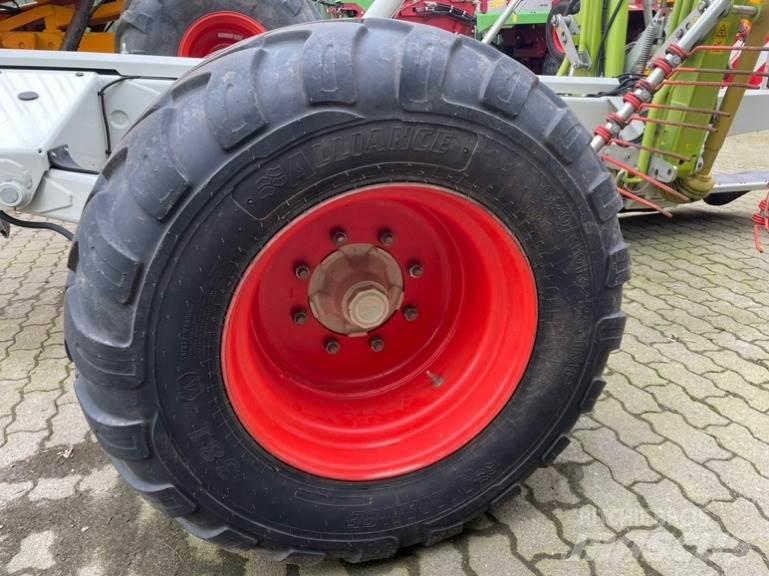 CLAAS Liner 3600 Skårlæggerer
