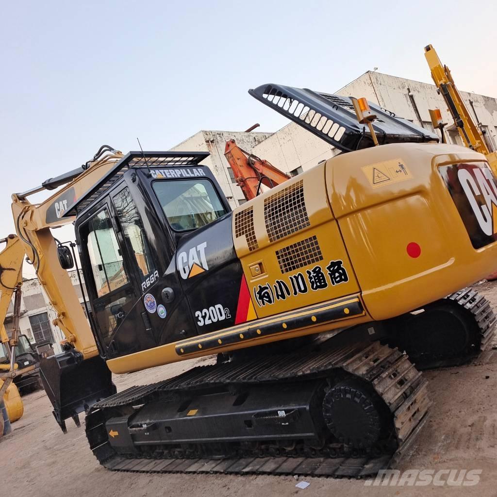 CAT 320 D2L Gravemaskiner på larvebånd