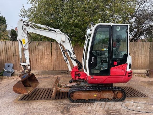 Takeuchi TB 230 Minigravemaskiner