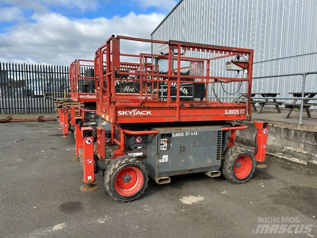 SkyJack SJ 6826 RT Saxlifte