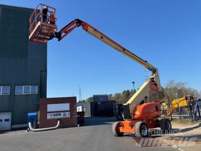 JLG 800 AJ Bomlifte med knækarm