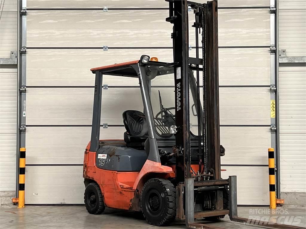 Toyota 02-7FDF15 Diesel gaffeltrucks