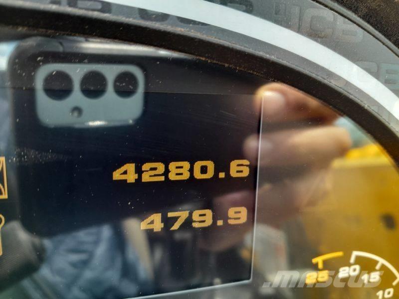 JCB 525-60 Teleskoplæssere