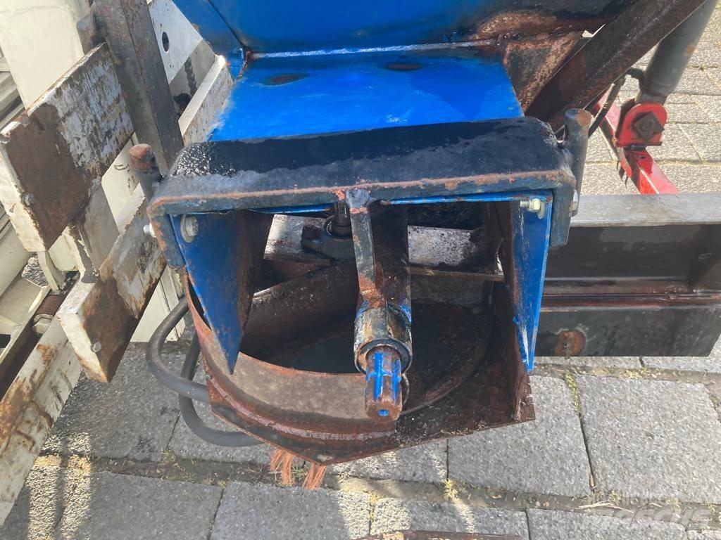 AP AS 2000 Andre staldmaskiner